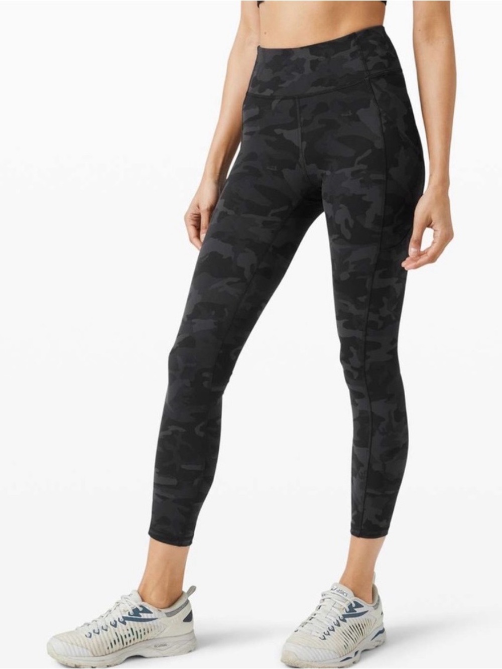 Lululemon Women’s Invigorate High-Rise Tight 25" - Black Camo - Size 4 - Workout